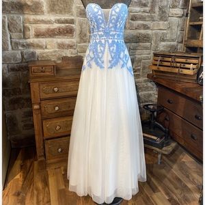 Beautiful blue and white ball gown, prom or wedding